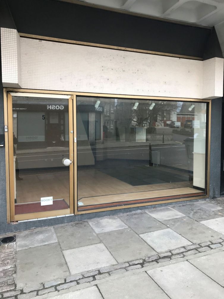 Seven Incorporated Trades Aberdeen frontage before refurbishment and window replacement works